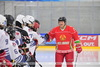 Президент Беларуси Александр Лукашенко во время посещения Пекинского университета принял участие хоккейном матче